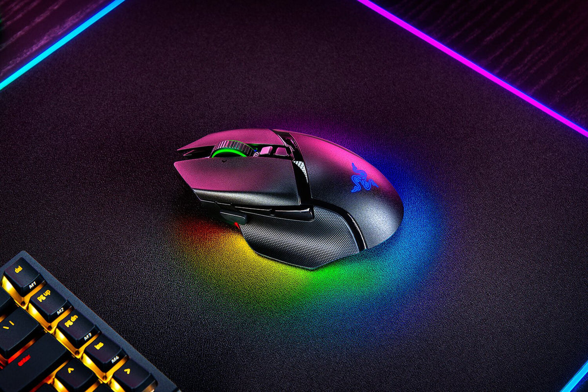 Razer Basilisk V3 Pro - RF Wireless + Bluetooth + USB Type-C Optical Mouse - 30,000 DPI