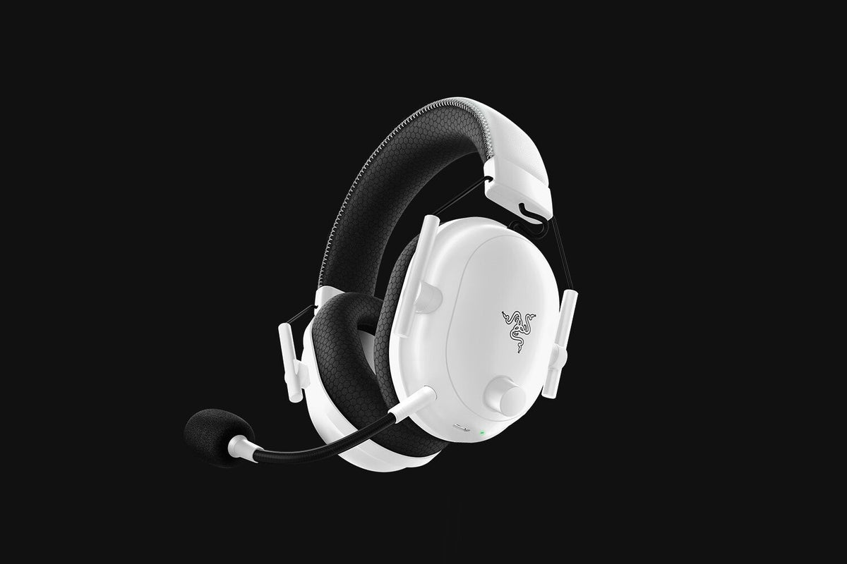 Razer BlackShark V2 Pro - Wireless Bluetooth Gaming Headset in White