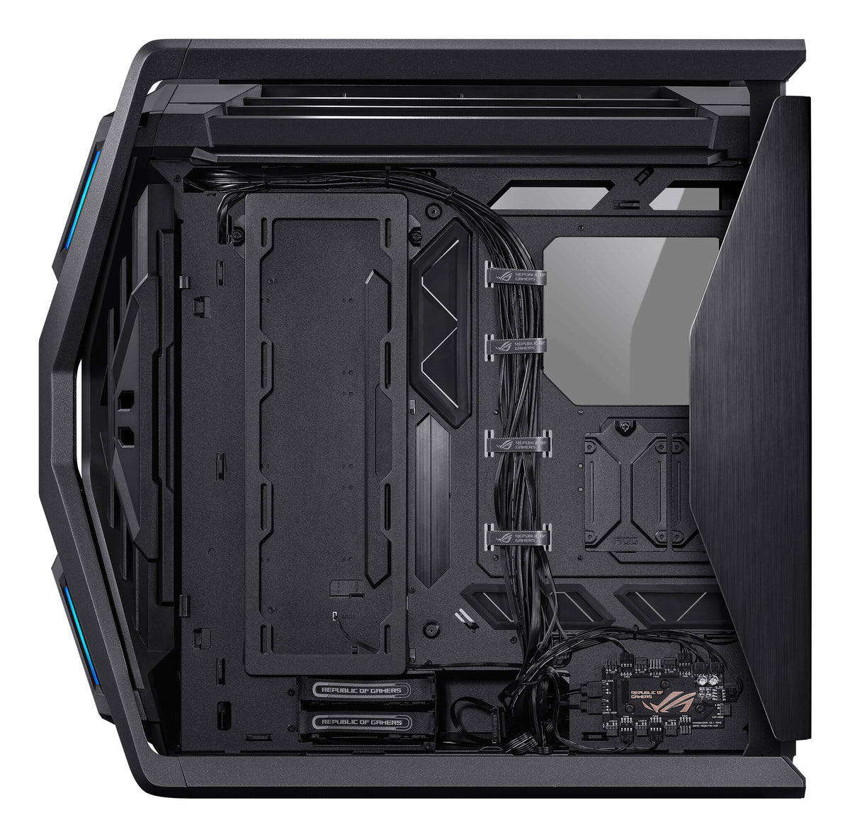 ROG Hyperion GR701 BTF Edition - Full Tower Case in Black