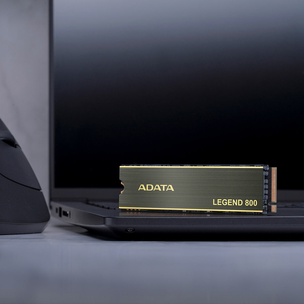 ADATA LEGEND 800 - PCI Express 4.0 3D NAND NVMe M.2 SSD - 2 TB