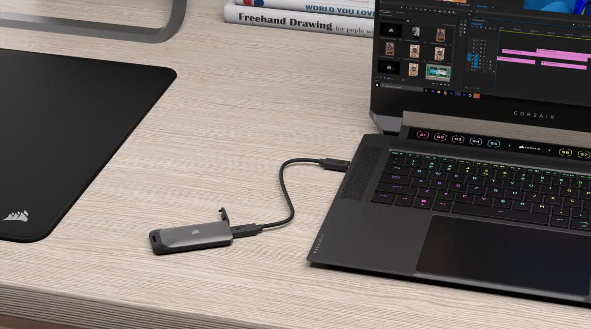 Corsair EX100U - USB Type-C External SSD - 4 TB