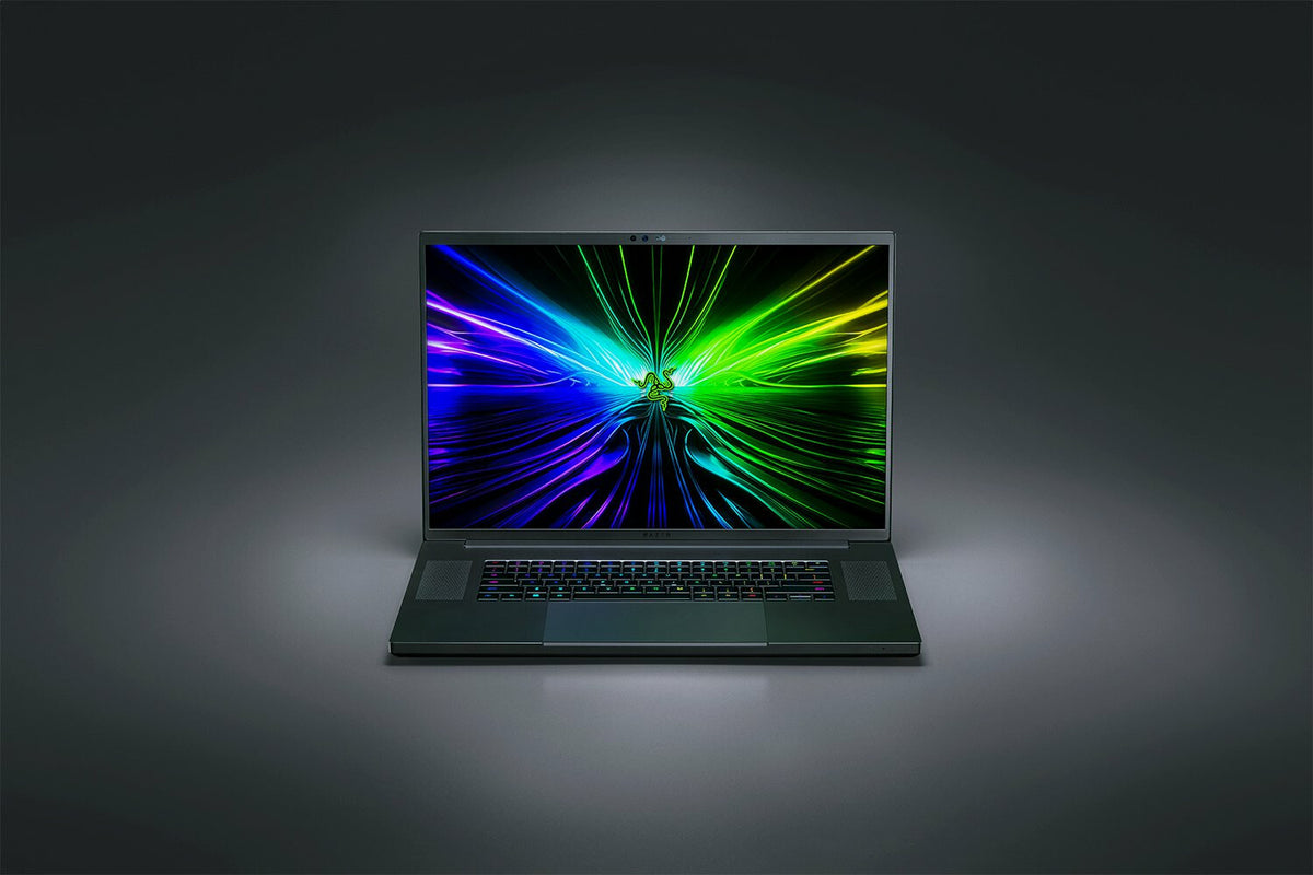 Razer Blade 18 Laptop - 45.7 cm (18&quot;) - Intel® Core™ i9-14900HX - 32 GB DDR5-SDRAM - 1 TB SSD - NVIDIA GeForce RTX 4080 - Wi-Fi 7 - Windows 11 Home - Black