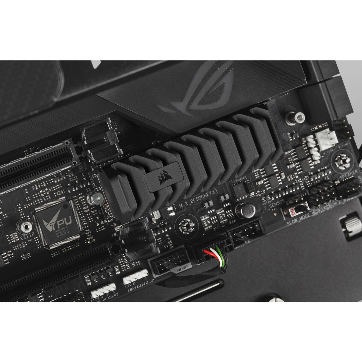 Corsair MP600 PRO XT - PCI Express 4.0 NVMe 3D TLC NAND M.2 SSD - 2 TB