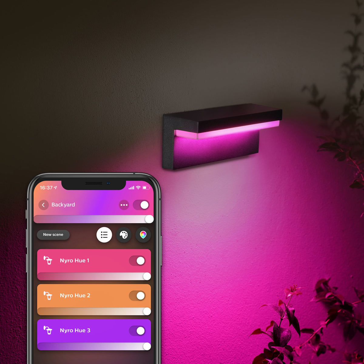 Philips Hue Nyro Outdoor wall light - White and colour ambiance