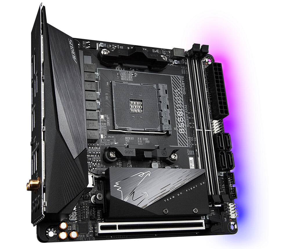 Gigabyte B550I AORUS PRO AX mini ITX motherboard - AMD B550 Socket AM4