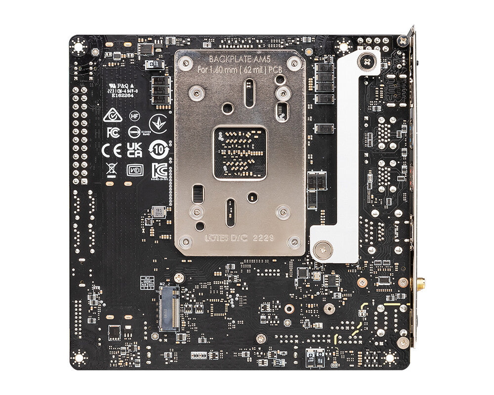 MSI MPG B650I EDGE WIFI mini ATX motherboard - AMD B650 Socket AM5