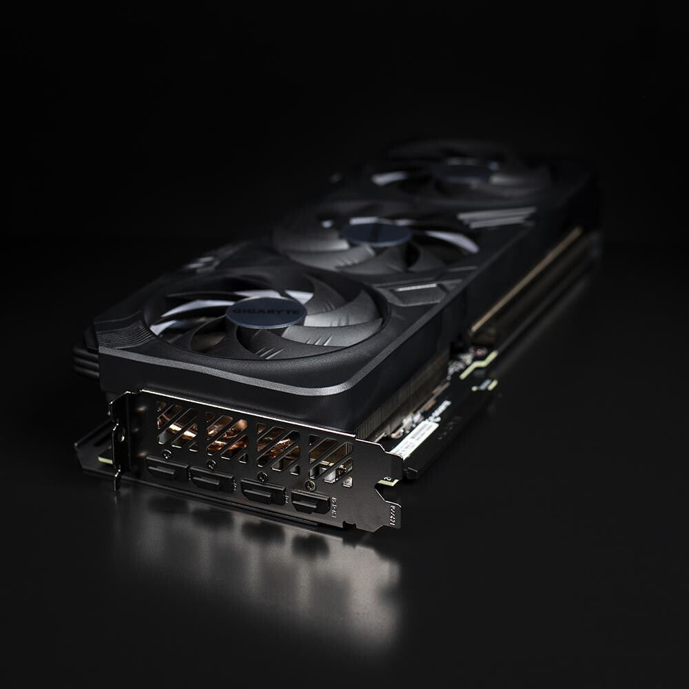 Gigabyte GAMING OC 12G - NVIDIA GeForce RTX 4070 Ti 12 GB GDDR6X graphics card