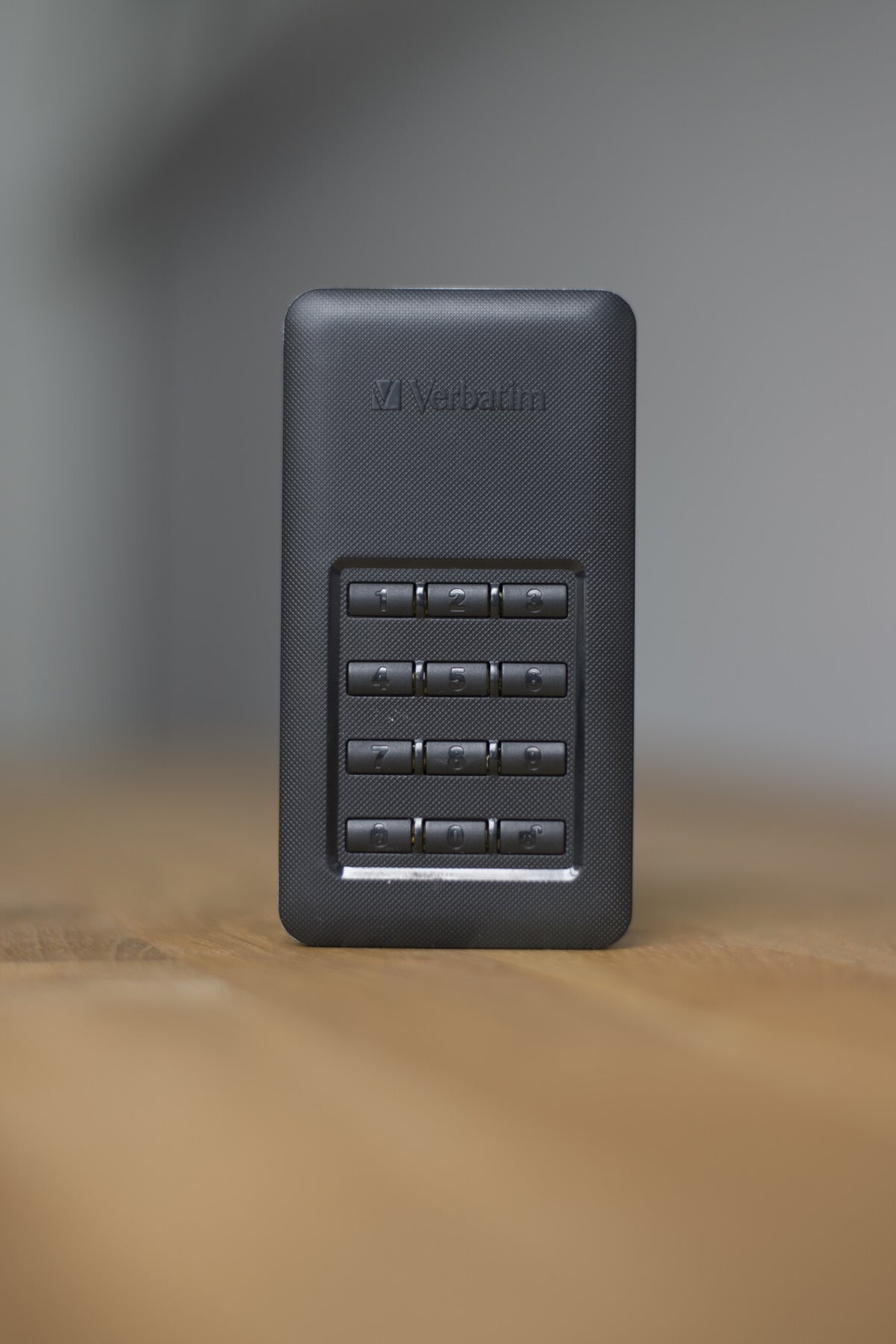 Verbatim Store &#39;n&#39; Go Portable SSD with Keypad Access in Black / Silver - 256 GB