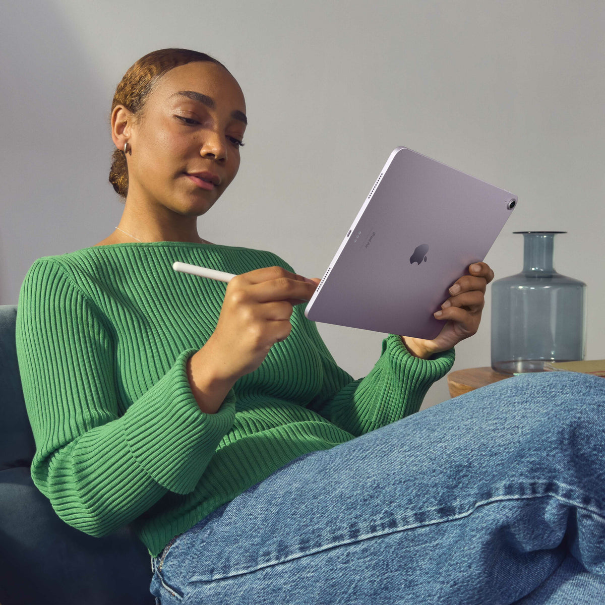 Apple iPad Air (2024) - 33 cm (13&quot;) - Apple M2 - 1 TB - Wi-Fi 6E + Cellular - iPadOS 17 - Blue