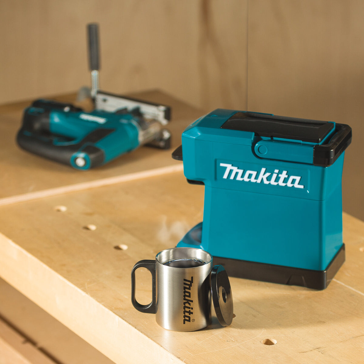 Makita 18V LXT® coffee maker