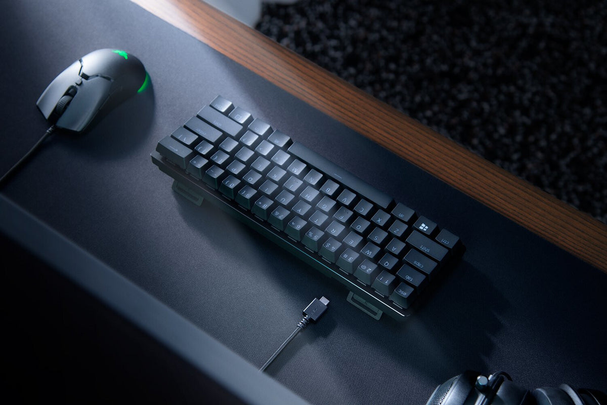 Razer Huntsman Mini Clicky - USB Wired RGB Opto-mechanical Keyboard in Black (QWERTY UK)